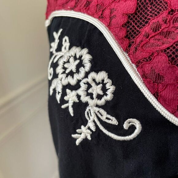 Shyanne Cold Shoulder Western Snap Front Cowgirl Shirt Black Red Lace Embroidere - Picture 5 of 9